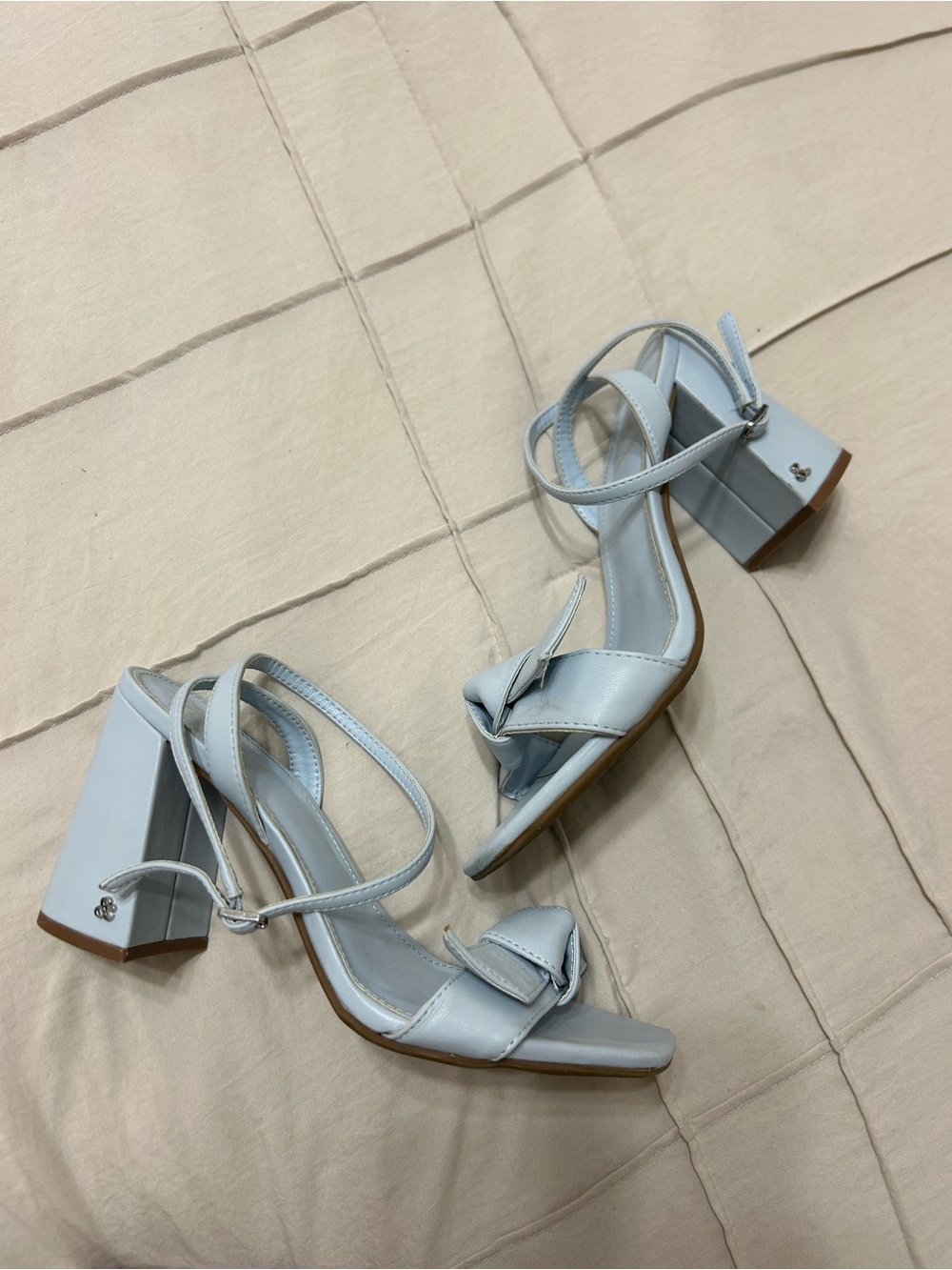 Sam & Libby - Pale/Pastel Blue Knotted Block Heel Sandals